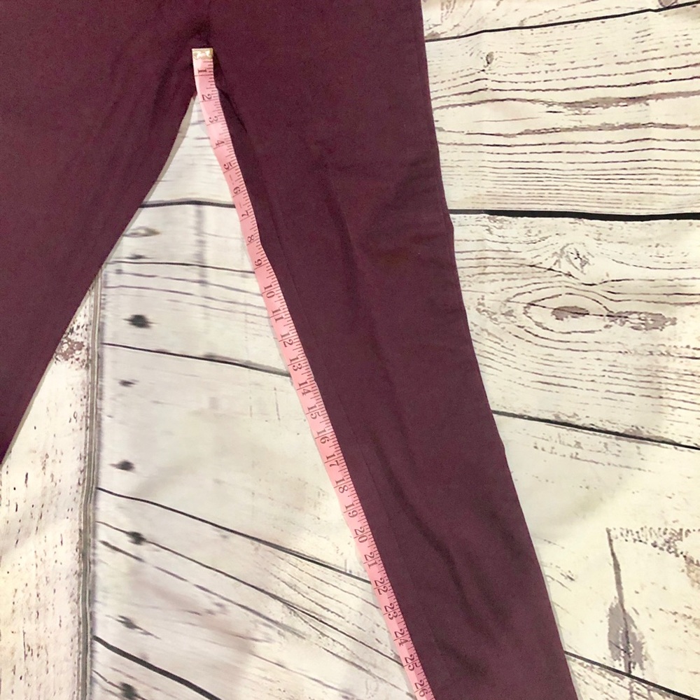 Jennifer Lopez mid-rise Jeggings - Picture 6 of 6